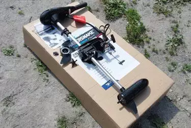 Подвесной электромотор FWT28 (28 LBS, вес 6 кг)
