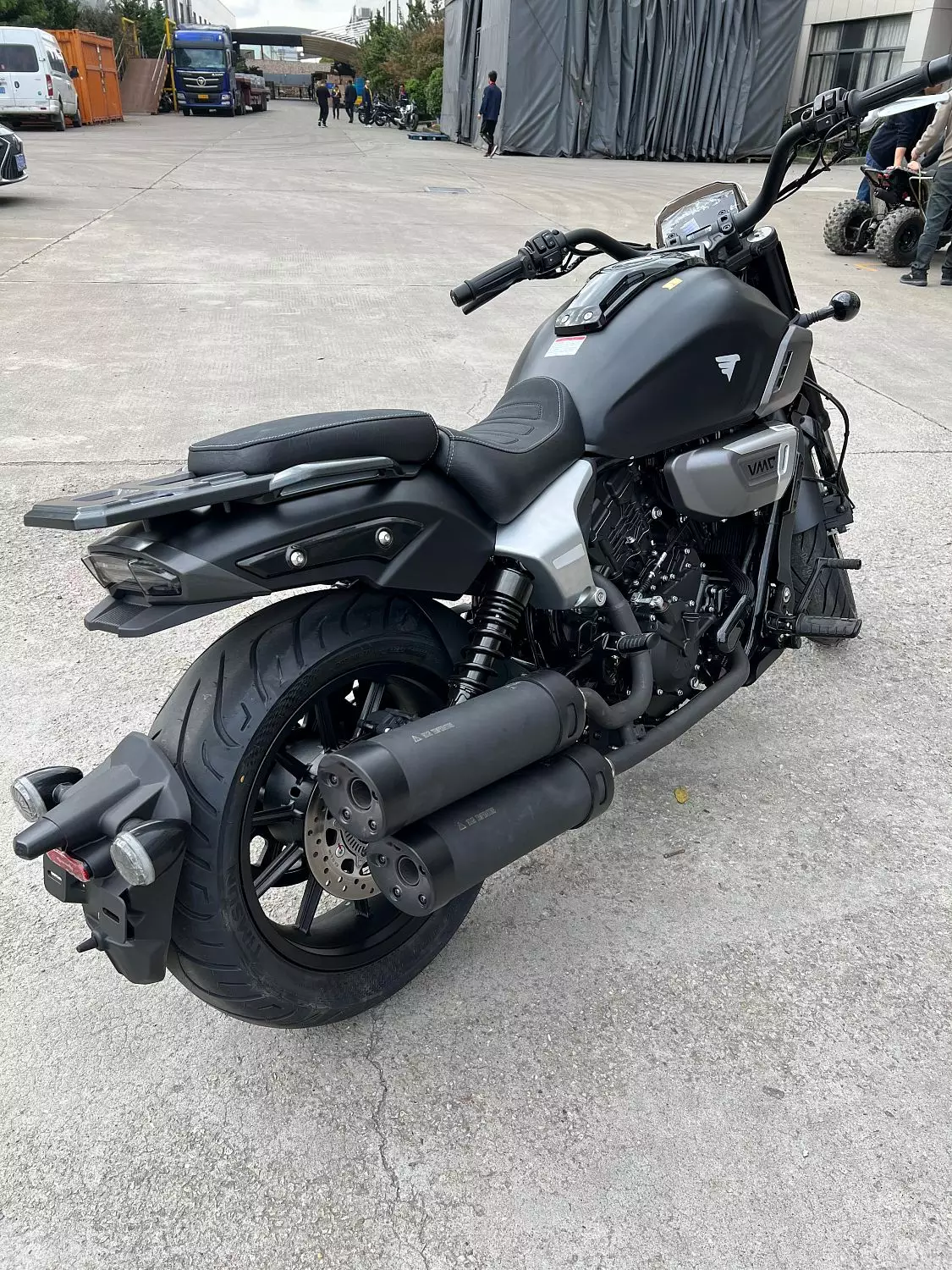 детальная картинка товара мотоцикл vmc cruiser 400