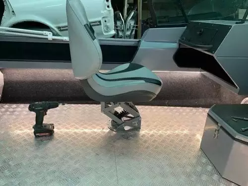 детальная картинка товара амортизационная стойка storm