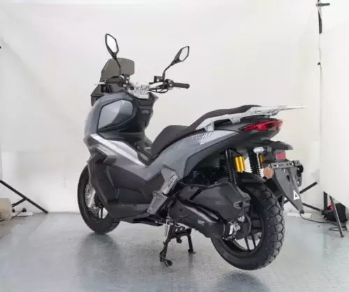 детальная картинка товара скутер vmc jet серия s1700  (49cc) детальная картинка товара скутер vmc jet серия s1700  (49cc)