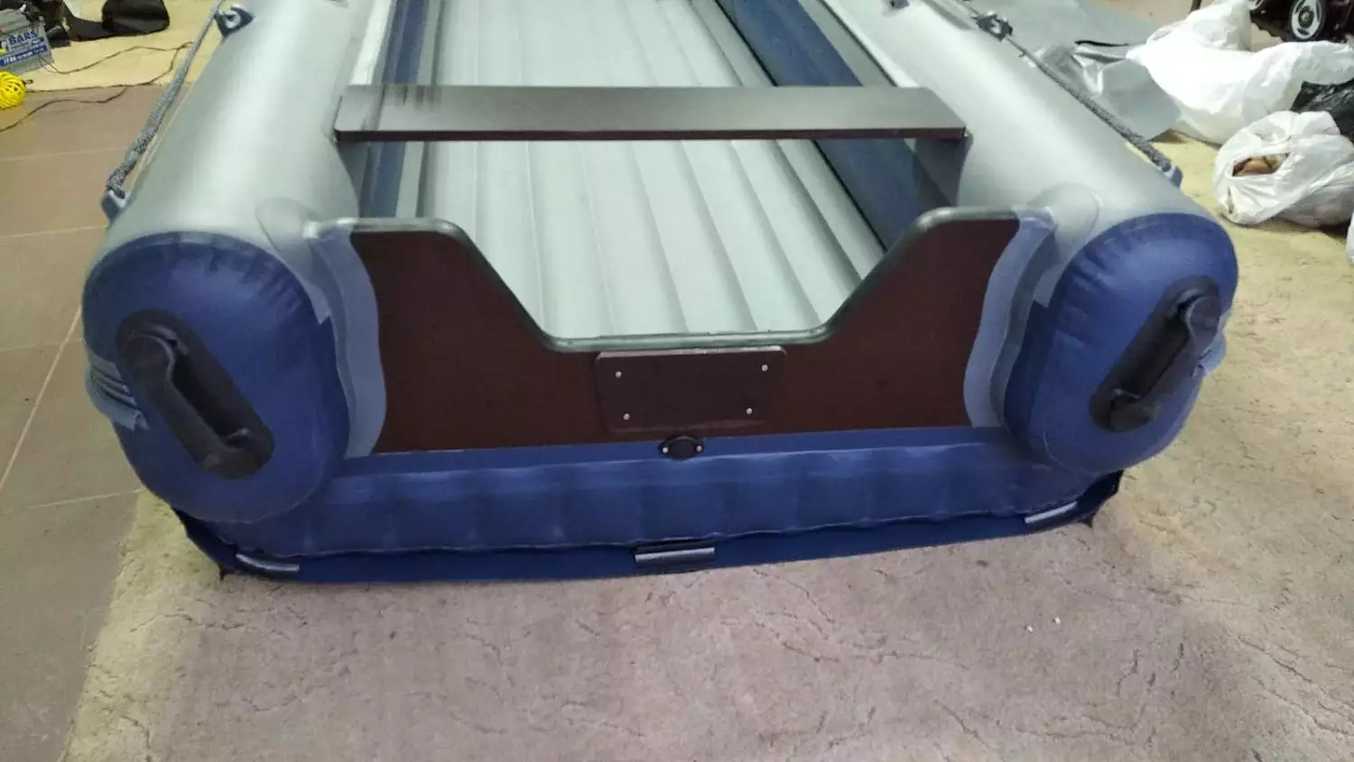 Фото Надувная лодка Флагман DK 390 I Jet Ultra