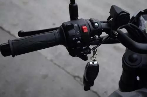 детальная картинка товара мопед vmc grace 49(125)