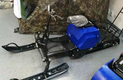 детальная картинка товара миниснегоход дельта 2 с лыжным модулем