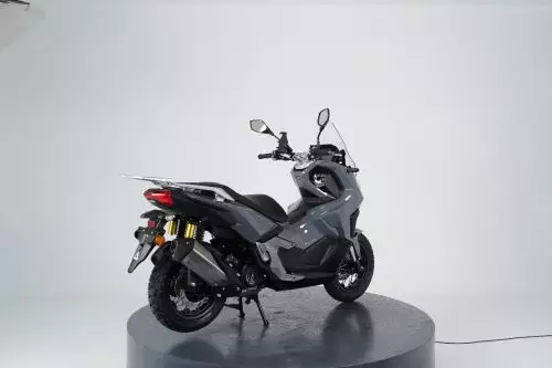 детальная картинка товара скутер vmc jet discovery