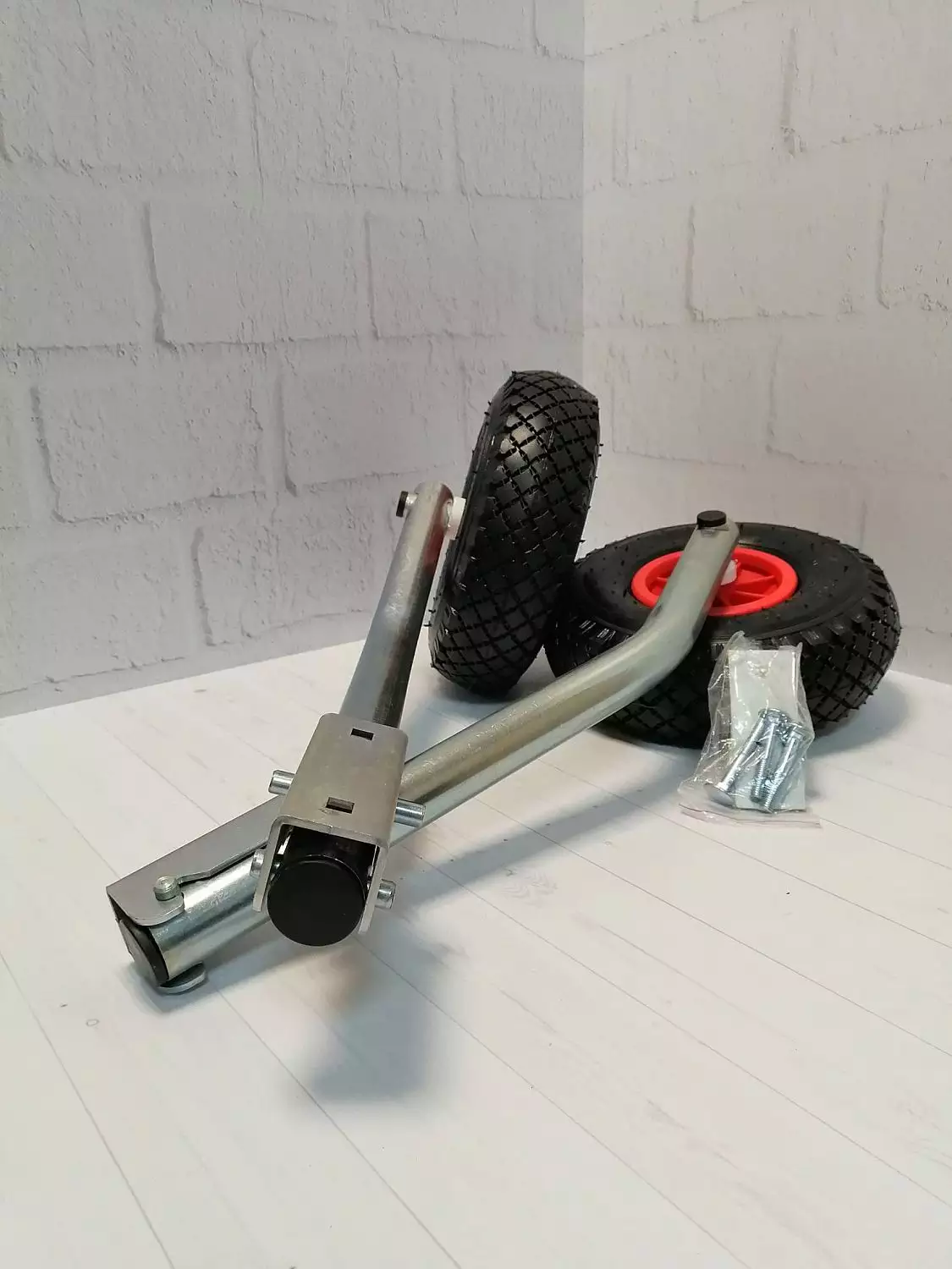 детальная картинка товара транцевые колеса для надувных лодок (универсальные)